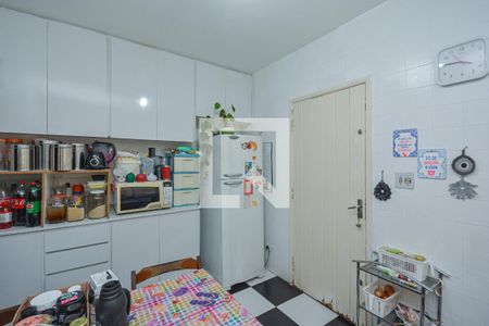 Casa à venda com 140m², 3 quartos e 2 vagasCozinha