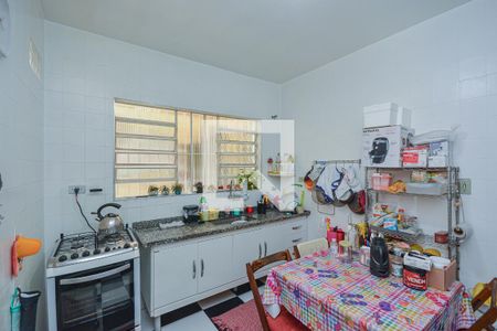 Casa à venda com 140m², 3 quartos e 2 vagasCozinha