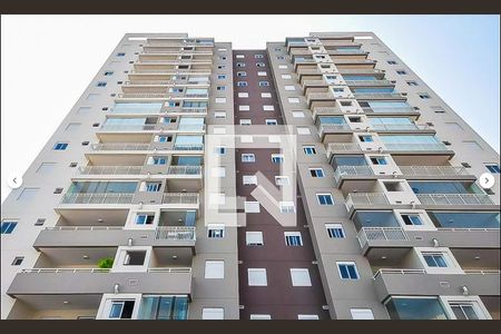 Apartamento à venda com 76m², 3 quartos e 2 vagas Apartamento à venda com 76m², 3 quartos e 2 vagasFachada