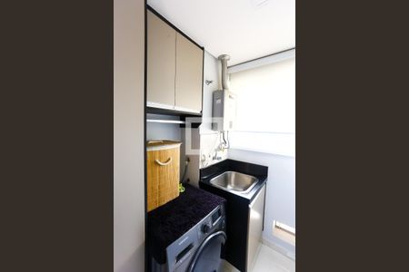 Apartamento à venda com 76m², 3 quartos e 2 vagas Apartamento à venda com 76m², 3 quartos e 2 vagasÁrea de Serviço