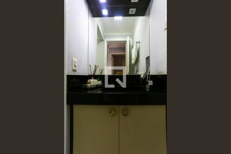 Apartamento à venda com 76m², 3 quartos e 2 vagas Apartamento à venda com 76m², 3 quartos e 2 vagasBanheiro