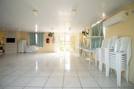 Apartamento à venda com 47m², 2 quartos e 1 vaga Apartamento à venda com 47m², 2 quartos e 1 vagaÁrea comum - Salão de festas