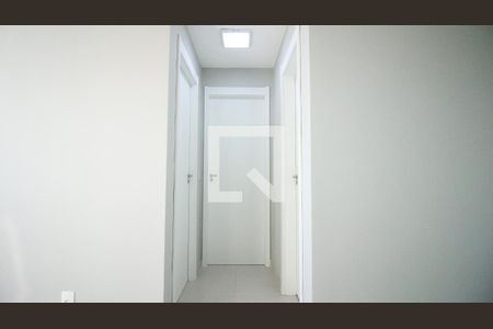 Corredor de apartamento à venda com 2 quartos, 38m² em Parque da Vila Prudente, São Paulo