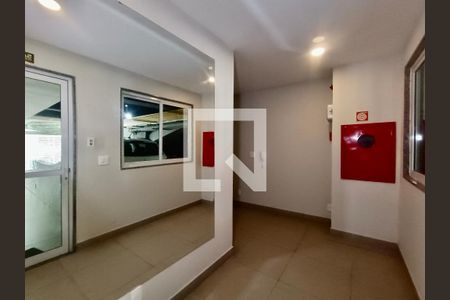 Apartamento à venda com 64m², 2 quartos e 1 vagaPortaria