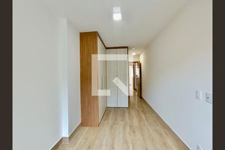 Apartamento à venda com 64m², 2 quartos e 1 vagaSuíte