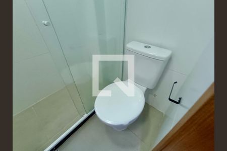 Apartamento à venda com 64m², 2 quartos e 1 vagaBanheiro social