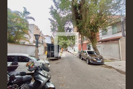 Apartamento à venda com 64m², 2 quartos e 1 vagaVista da Rua