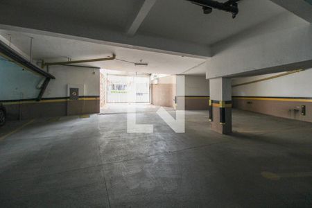 Apartamento à venda com 201m², 4 quartos e 2 vagas Apartamento à venda com 201m², 4 quartos e 2 vagasGaragem