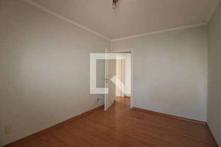 Apartamento à venda com 201m², 4 quartos e 2 vagas Apartamento à venda com 201m², 4 quartos e 2 vagasQuarto 2