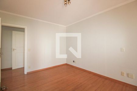 Apartamento à venda com 201m², 4 quartos e 2 vagas Apartamento à venda com 201m², 4 quartos e 2 vagasSuíte 1