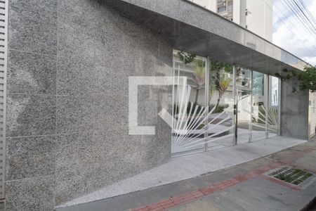 Apartamento à venda com 88m², 3 quartos e 2 vagasEntrada