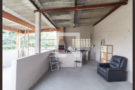 Casa para alugar com 100m², 2 quartos e 1 vagavaranda