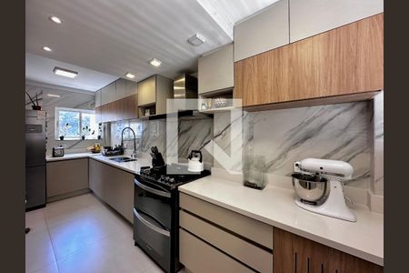 Apartamento à venda com 92m², 2 quartos e 1 vaga Apartamento à venda com 92m², 2 quartos e 1 vagaCozinha