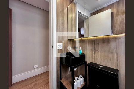 Apartamento à venda com 92m², 2 quartos e 1 vaga Apartamento à venda com 92m², 2 quartos e 1 vagaBanheiro Social