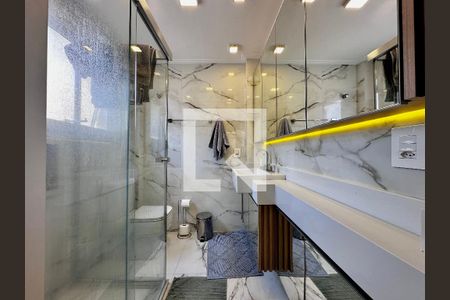 Apartamento à venda com 92m², 2 quartos e 1 vaga Apartamento à venda com 92m², 2 quartos e 1 vagaBanheiro Suíte