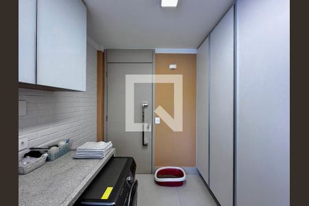 Apartamento à venda com 92m², 2 quartos e 1 vaga Apartamento à venda com 92m², 2 quartos e 1 vagaÁrea de Serviço