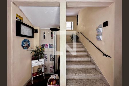 Apartamento à venda com 92m², 2 quartos e 1 vaga Apartamento à venda com 92m², 2 quartos e 1 vagaHall Social Bloco