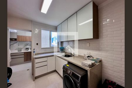 Apartamento à venda com 92m², 2 quartos e 1 vaga Apartamento à venda com 92m², 2 quartos e 1 vagaÁrea de Serviço