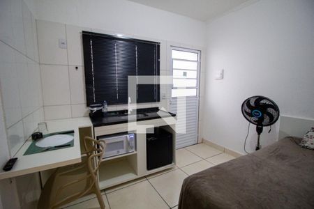 Cozinha de kitnet/studio para alugar com 1 quarto, 35m² em Jardim do Sol, Sorocaba