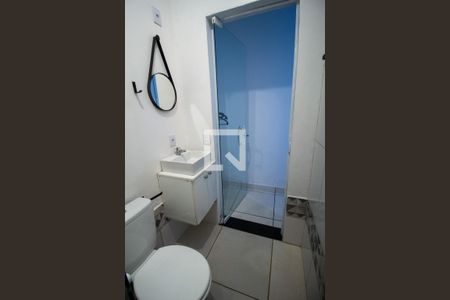 Banheiro de kitnet/studio para alugar com 1 quarto, 35m² em Jardim do Sol, Sorocaba
