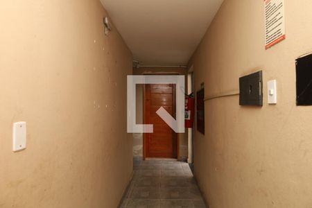 Apartamento para alugar com 52m², 2 quartos e 1 vagaÁrea comum - Saguão do prédio