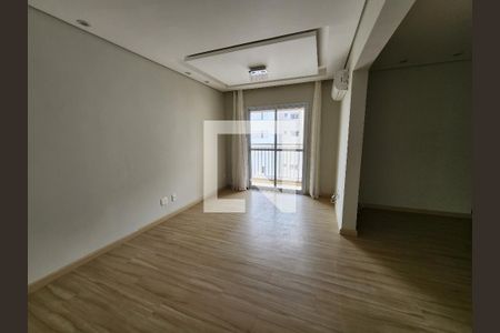 Sala de apartamento para alugar com 3 quartos, 80m² em Jardim Nova Europa, Campinas