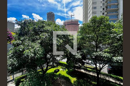 Apartamento para alugar com 91m², 2 quartos e 1 vaga Apartamento para alugar com 91m², 2 quartos e 1 vagaVista