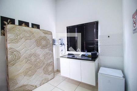 Sala de kitnet/studio para alugar com 1 quarto, 30m² em Jardim do Sol, Sorocaba