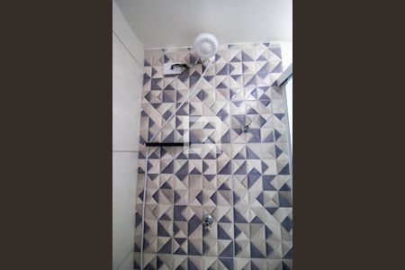 Banheiro de kitnet/studio para alugar com 1 quarto, 30m² em Jardim do Sol, Sorocaba