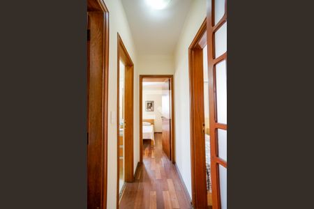 Apartamento à venda com 96m², 3 quartos e 1 vagaCorredor dos quartos