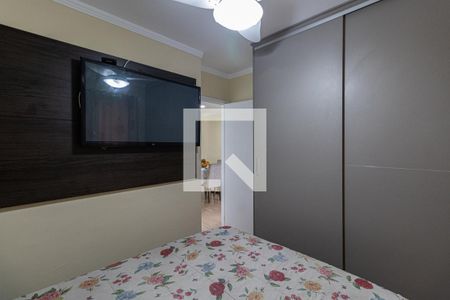 Quarto 1 de apartamento à venda com 2 quartos, 50m² em Vila Carmosina, São Paulo