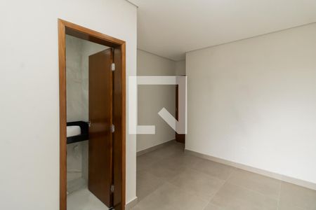 Casa à venda com 144m², 3 quartos e 2 vagas Casa à venda com 144m², 3 quartos e 2 vagasSuite