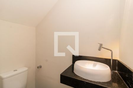 Lavabo de casa à venda com 3 quartos, 144m² em Jardim Piratininga, São Paulo