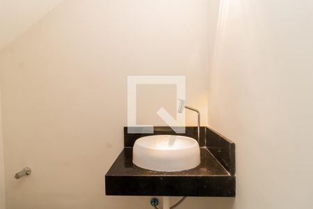 Lavabo de casa à venda com 3 quartos, 144m² em Jardim Piratininga, São Paulo