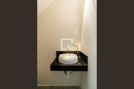 Lavabo de casa à venda com 3 quartos, 144m² em Jardim Piratininga, São Paulo