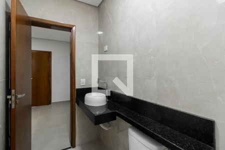 Casa à venda com 144m², 3 quartos e 2 vagas Casa à venda com 144m², 3 quartos e 2 vagasBanheiro da Suíte 2