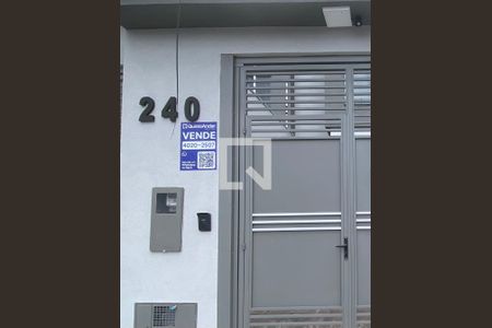 Casa à venda com 144m², 3 quartos e 2 vagas Casa à venda com 144m², 3 quartos e 2 vagasPlaca