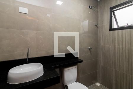 Casa à venda com 144m², 3 quartos e 2 vagas Casa à venda com 144m², 3 quartos e 2 vagasBanheiro