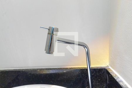 Casa à venda com 174m², 3 quartos e 2 vagas Casa à venda com 174m², 3 quartos e 2 vagasBanheiro - torneira