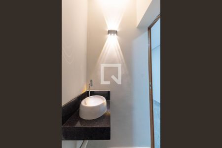 Casa à venda com 174m², 3 quartos e 2 vagas Casa à venda com 174m², 3 quartos e 2 vagasLavabo