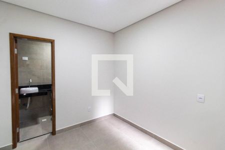 Casa à venda com 174m², 3 quartos e 2 vagas Casa à venda com 174m², 3 quartos e 2 vagasQuarto Suíte 2