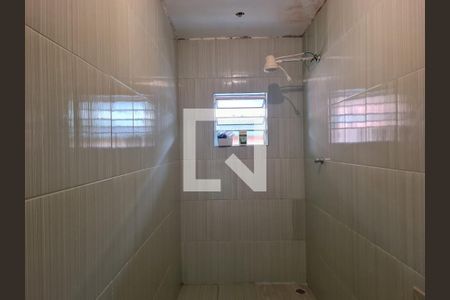 Casa para alugar com 80m², 3 quartos e 1 vaga Casa para alugar com 80m², 3 quartos e 1 vagaBanheiro Social