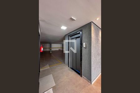 Apartamento à venda com 56m², 2 quartos e 1 vagaElevador