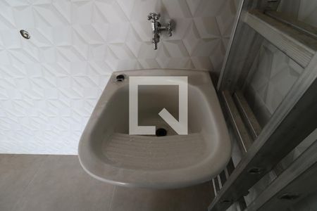 Apartamento à venda com 120m², 2 quartos e 2 vagasCobertura - Área de Serviço 