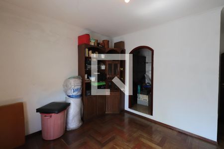 Casa à venda com 360m², 4 quartos e 2 vagasQuarto 1 - Suíte