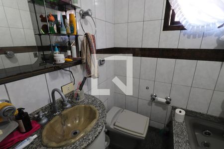 Casa à venda com 360m², 4 quartos e 2 vagasBanheiro Social