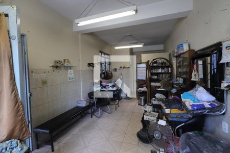 Casa à venda com 360m², 4 quartos e 2 vagasSalão