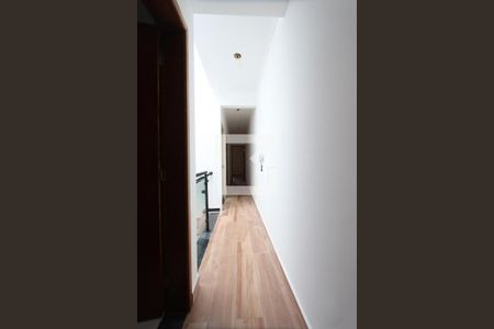 Casa à venda com 125m², 3 quartos e 3 vagasCorredor