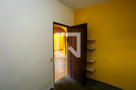Casa à venda com 140m², 4 quartos e 8 vagasdeposito