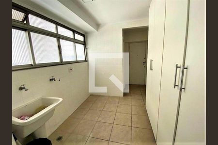 Apartamento à venda com 140m², 2 quartos e 1 vagaFoto 01